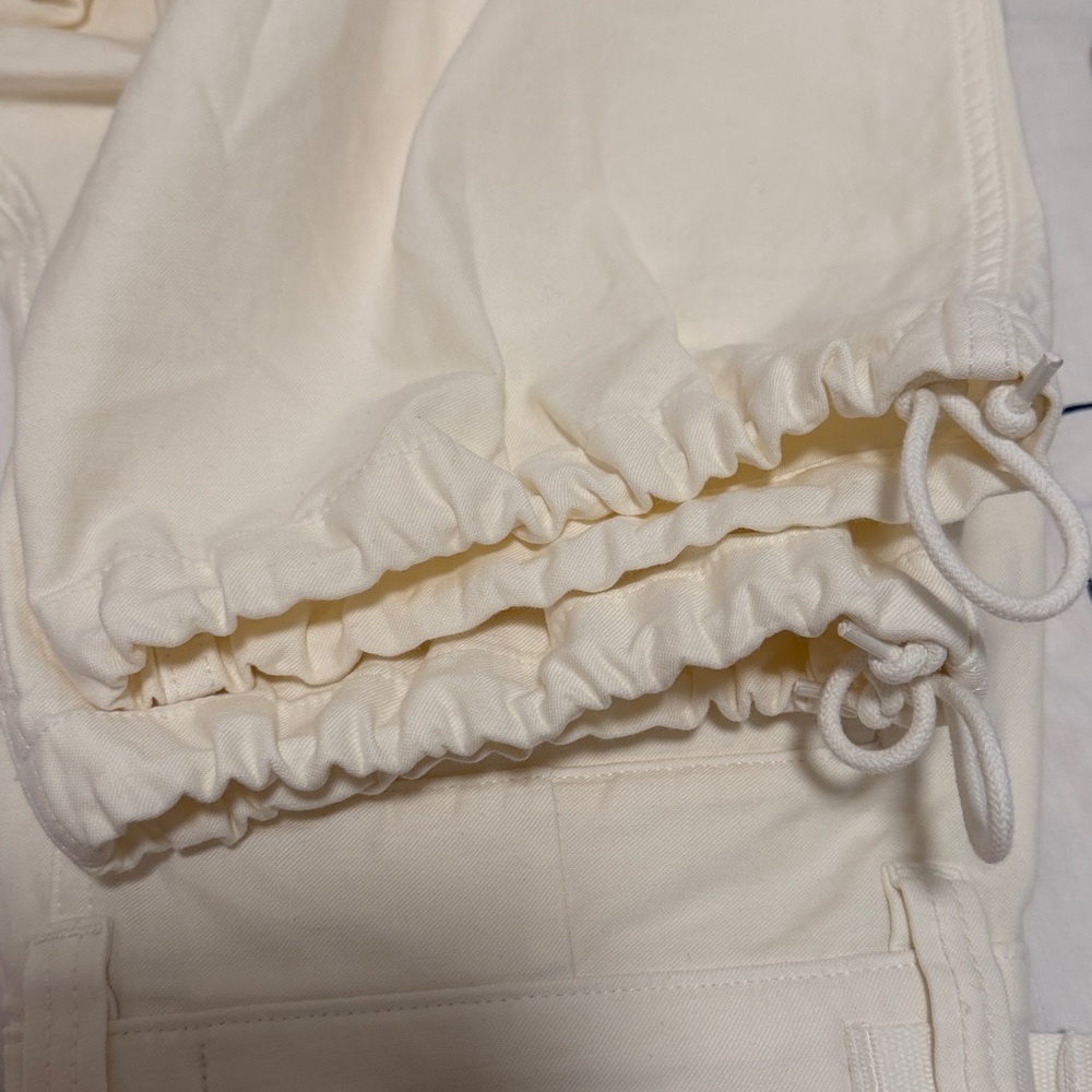 ✨Host pick✨TNA Supply Wide-Leg Cargo Pants Waist28” - Picture 8 of 10